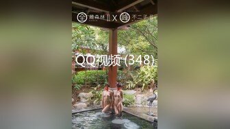 「玩偶姐姐」身姿妖娆穿着黑丝袜玩弄玩具肉棒因为小穴太浅无法插太深 屁股诱人 白浆拉丝 止不住高潮喷水