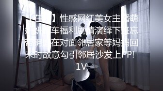 [MP4/ 227M] 保养相当好的熟女 技师，看不出来都40多了吧，干完一发还不肯停，还要再舔，风骚徐娘