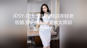 福建骚妻李丽背着老公偷情，多次自拍手机遗失外泄