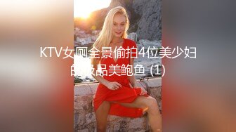 萱萱美女一个人在床上发骚，全程露脸听狼友指挥互动撩骚，脱光了陪狼友嗨，揉奶玩逼自慰看特写精彩不要错过