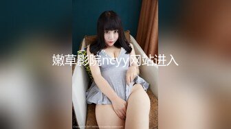 直播带货后台暗藏摄像头偷拍多位美女模特换衣服 (1)