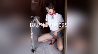 [MP4/ 594M]&nbsp;&nbsp;超极品女神绝美翘乳梦幻女神辛尤里最新大尺度爆乳画家的呻吟后入怼操淫荡高潮