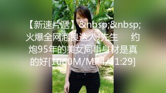 不得不服牛人直接闯入商场女厕一路跟踪偷拍女物业