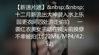 被爸爸后入塞满了我的小穴