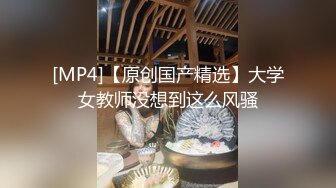 《精品泄密》完美露脸白虎蝴蝶B气质外围绿茶婊小帆被肥猪富商包养日常各种淫荡自拍扒开双唇给你看姨妈缓慢流出