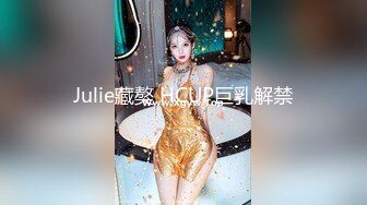 大屁股炮友背后骑乘位，婀娜多姿，妙不可言。