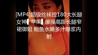 ❤️❤️03年清纯嫩妹妹，浴缸里操逼，后入小骚B，逼逼里进水了，转战床上，骑乘位爆草，妹妹说很舒服